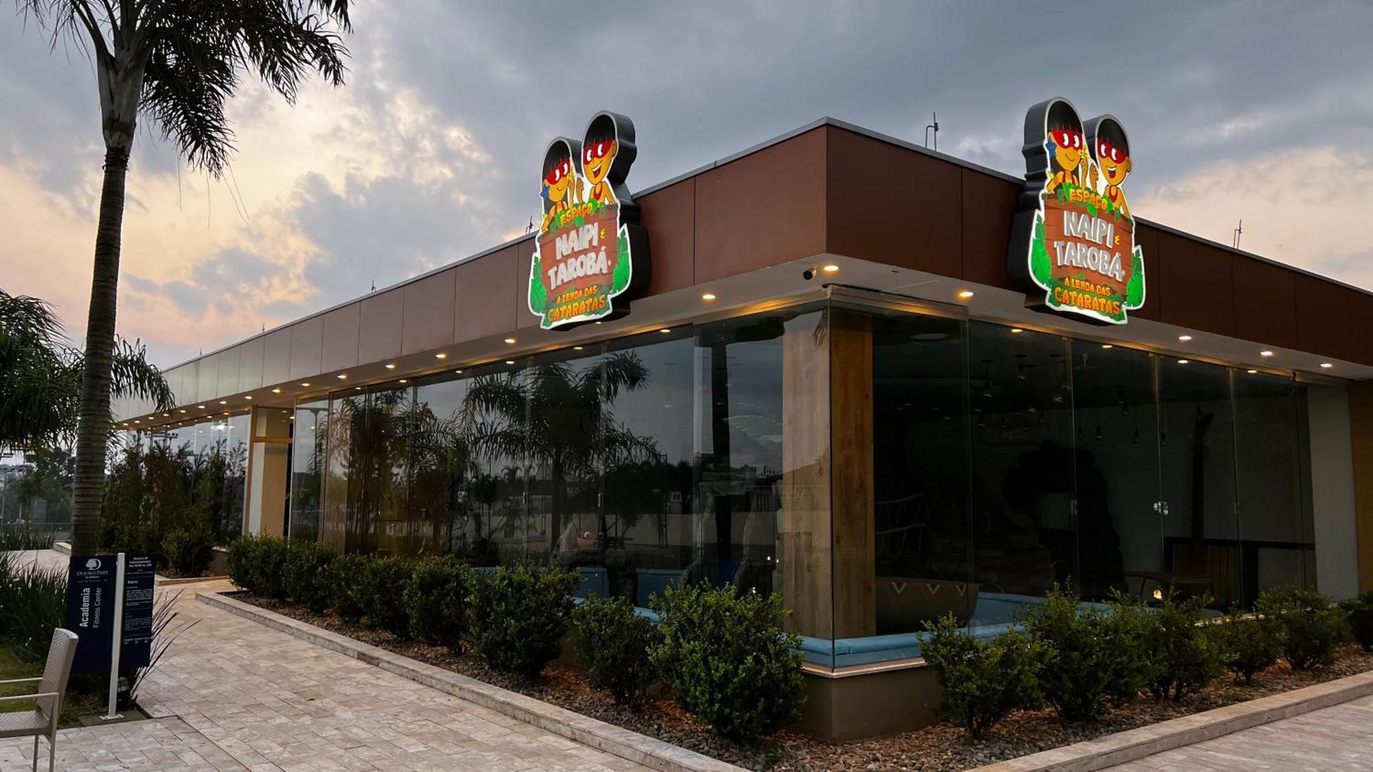 Doubletree By Hilton - Resort - Foz Do Iguacu Luaran gambar Burger King in the city of São José dos Campos, Brazil
